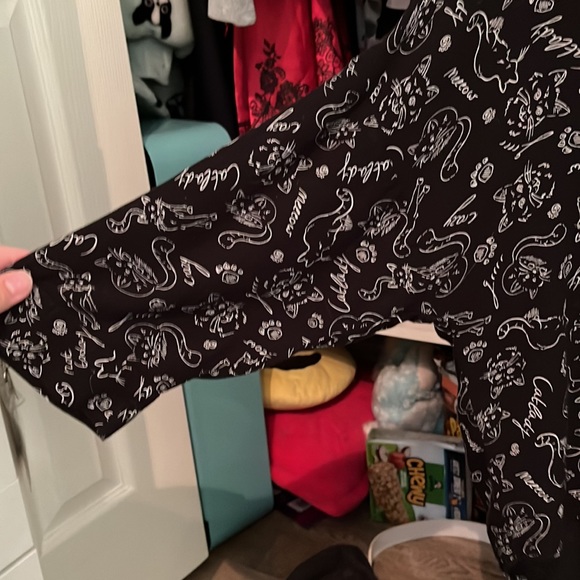 Blouse - Picture 2 of 4